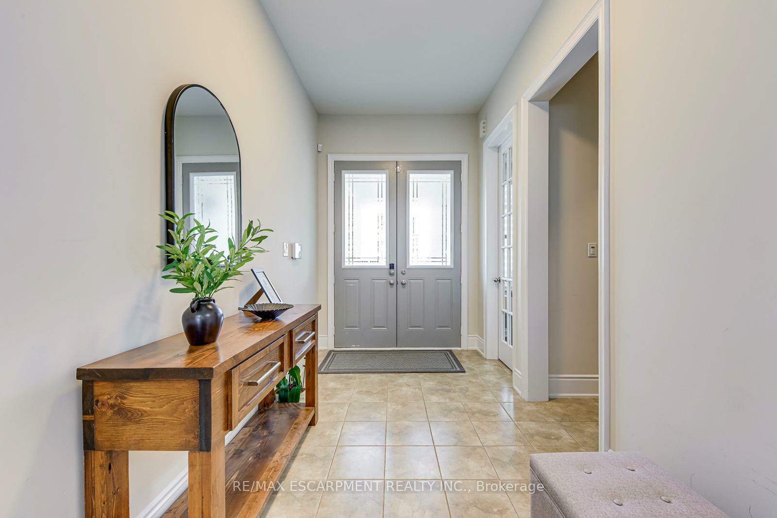 Property Photo: 3173 Meadow Marsh Crescent ON L6H 0T2
