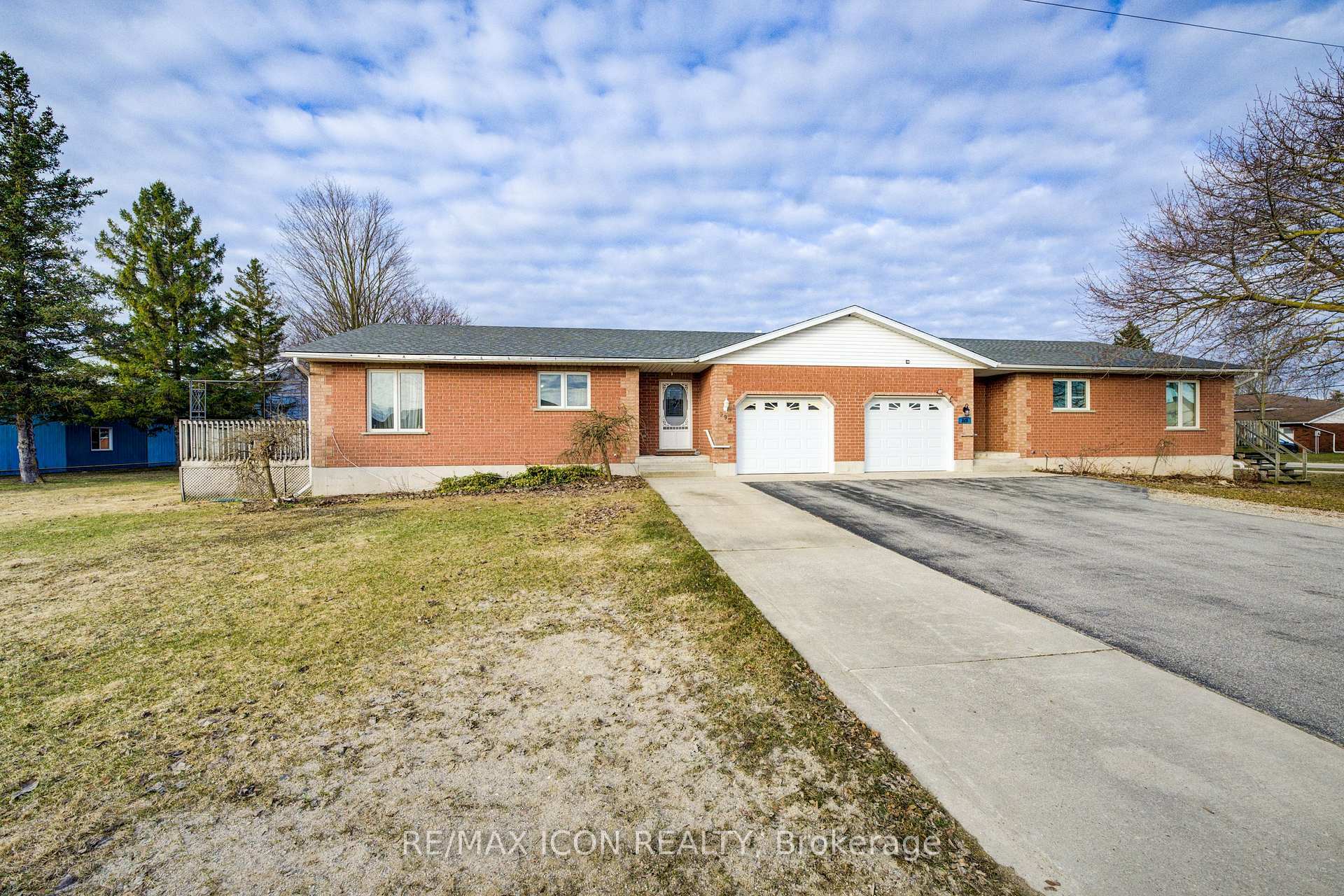 Property Photo: 397 Church Street N ON N0G 2L2