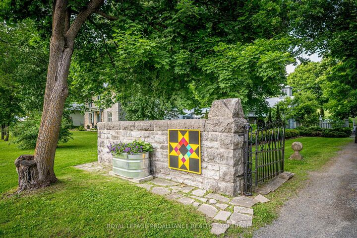 Photo de la propriété: 316 Colebrook Road ON K0K 3N0