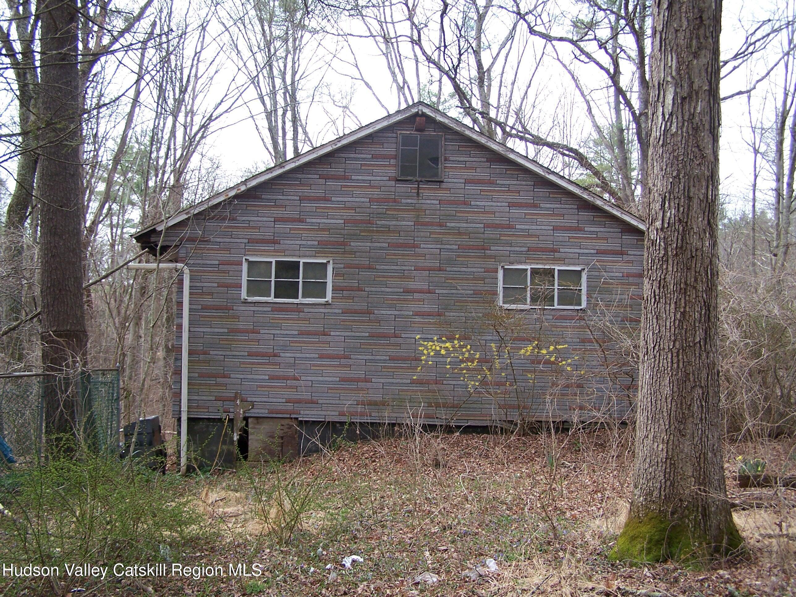 Property Photo: 90 Old Queens NY 12446