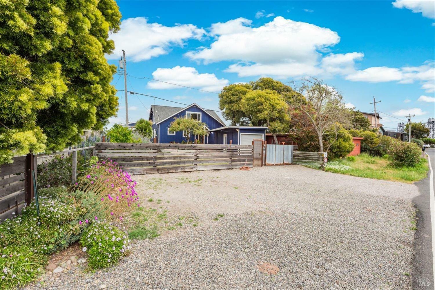 Property Photo: 1354 Milton Road CA 94559