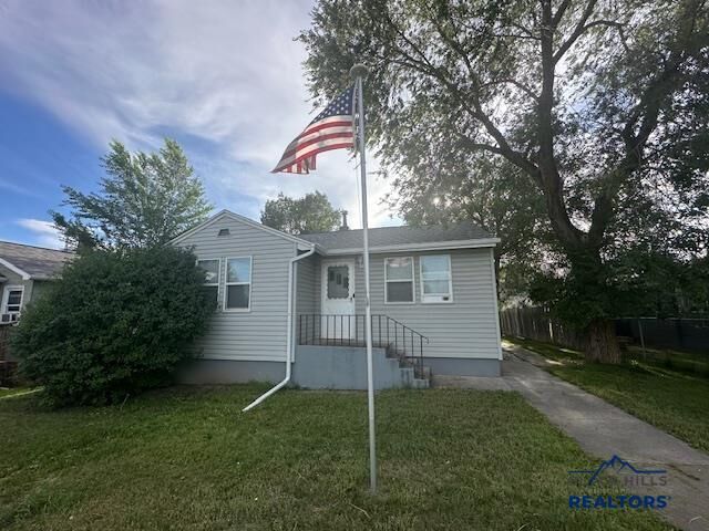 Property Photo: 1021 Haines Ave SD 57701