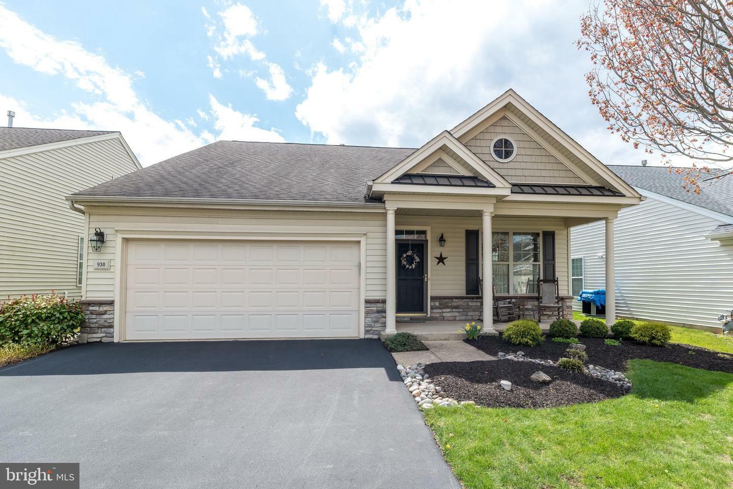 Property Photo: 930 Hamilton Way PA 18974