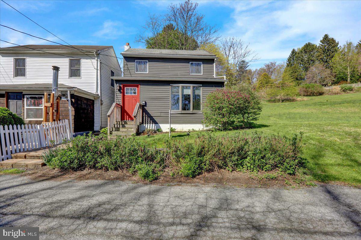 Property Photo: 302 Caldwell Street PA 17972
