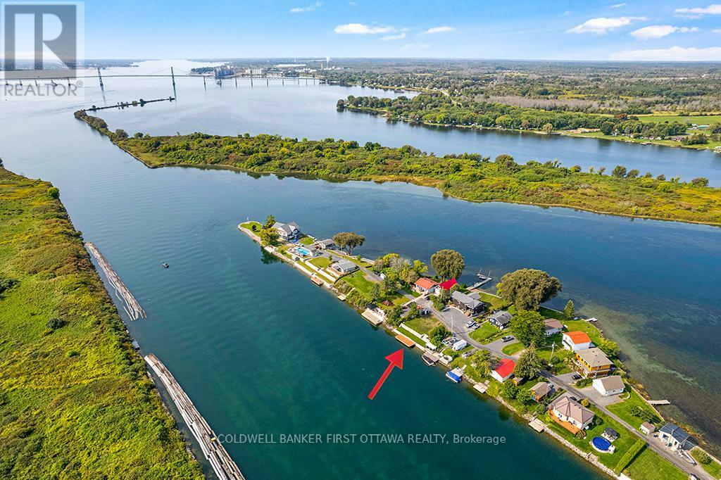 Property Photo: 38 Tuttle Point Road ON K0E 1T1