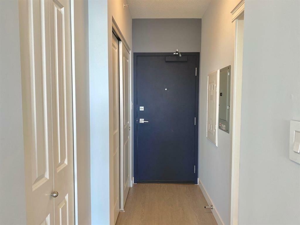 Photo de la propriété: 11967 80 1610 BC V4C 0E2