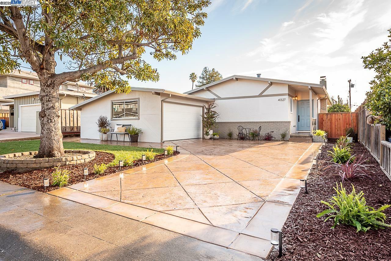 Property Photo: 41327 Erma Ave CA 94539