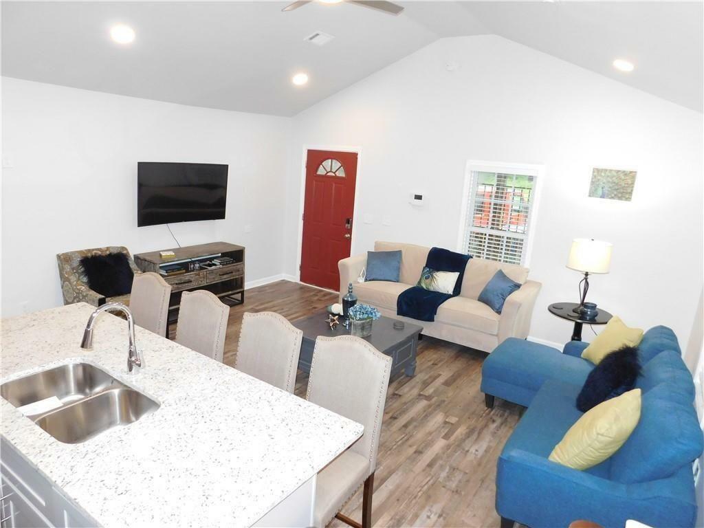 Property Photo: 213 Claire Drive SE A GA 30315