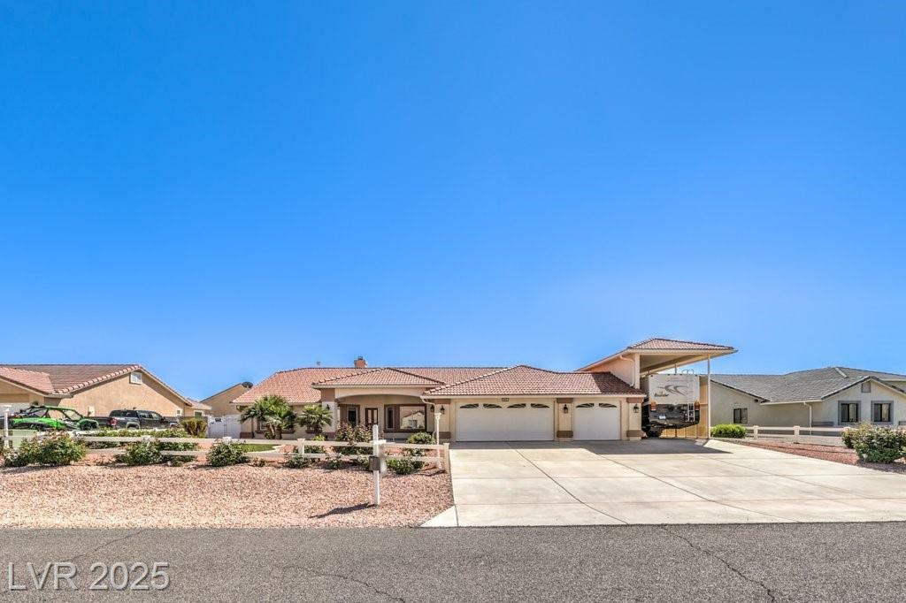 Property Photo: 5231 East Chasemoor Street NV 89061
