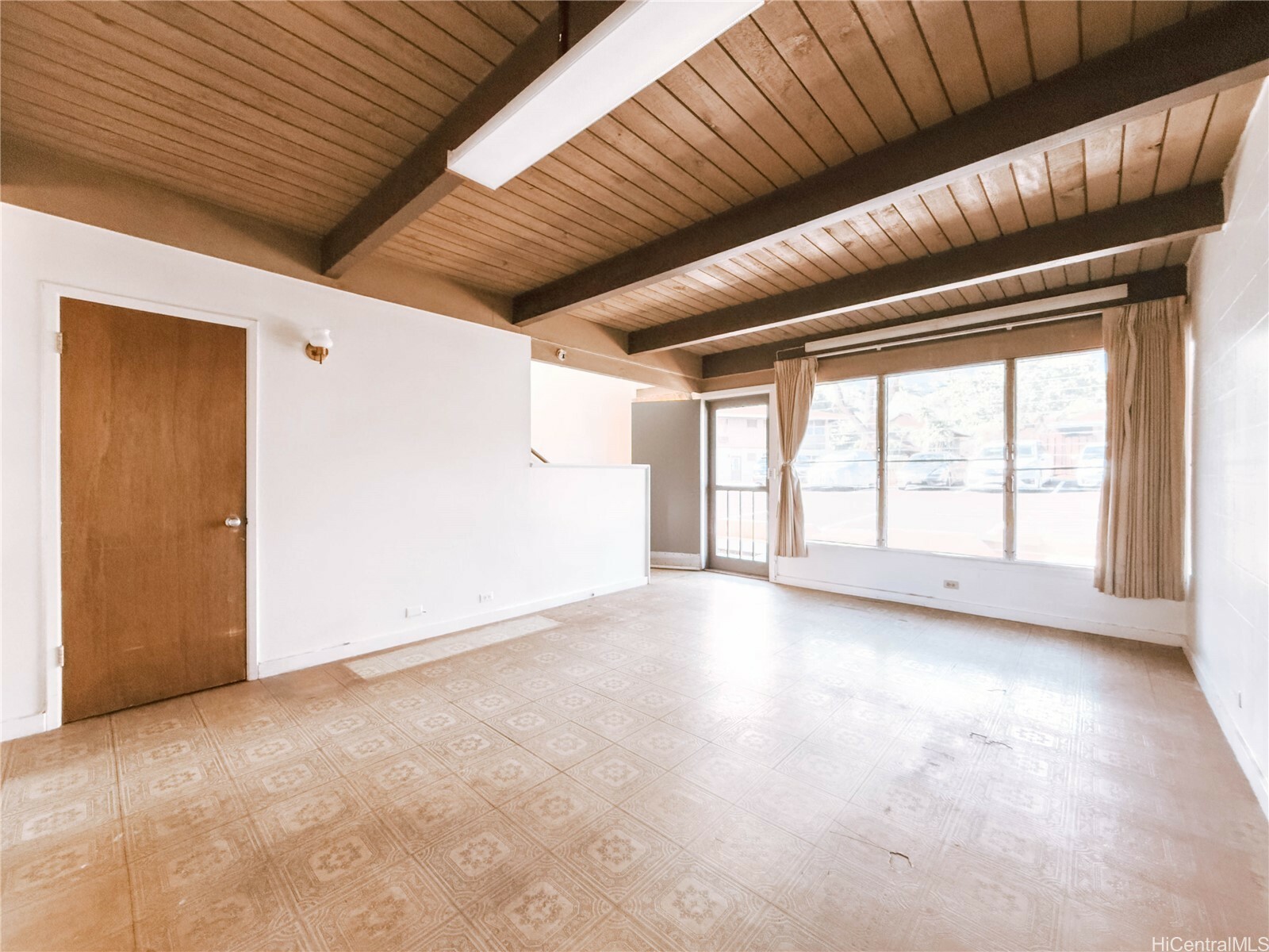 Property Photo:  4206 Keanu Street 2  HI 96816 
