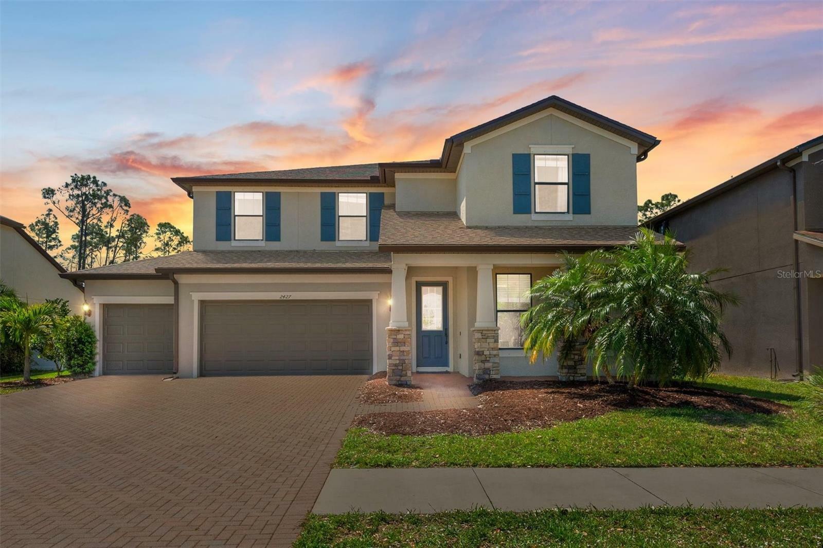 Property Photo: 2427 Carnation Court FL 34289