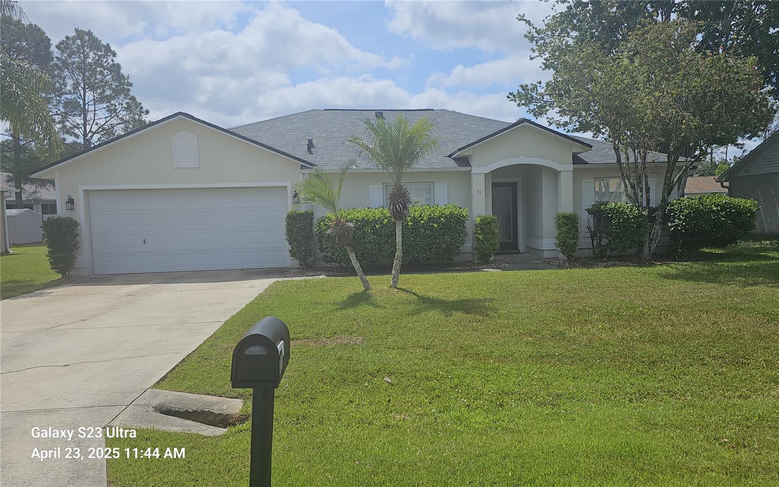 Property Photo: 71 Kashmir Trail FL 32164