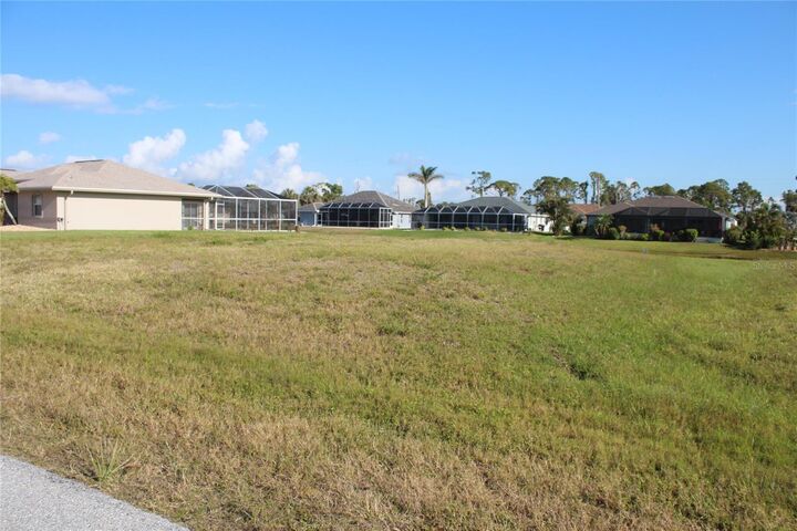 Property Photo:  284 Long Meadow Lane  FL 33947 