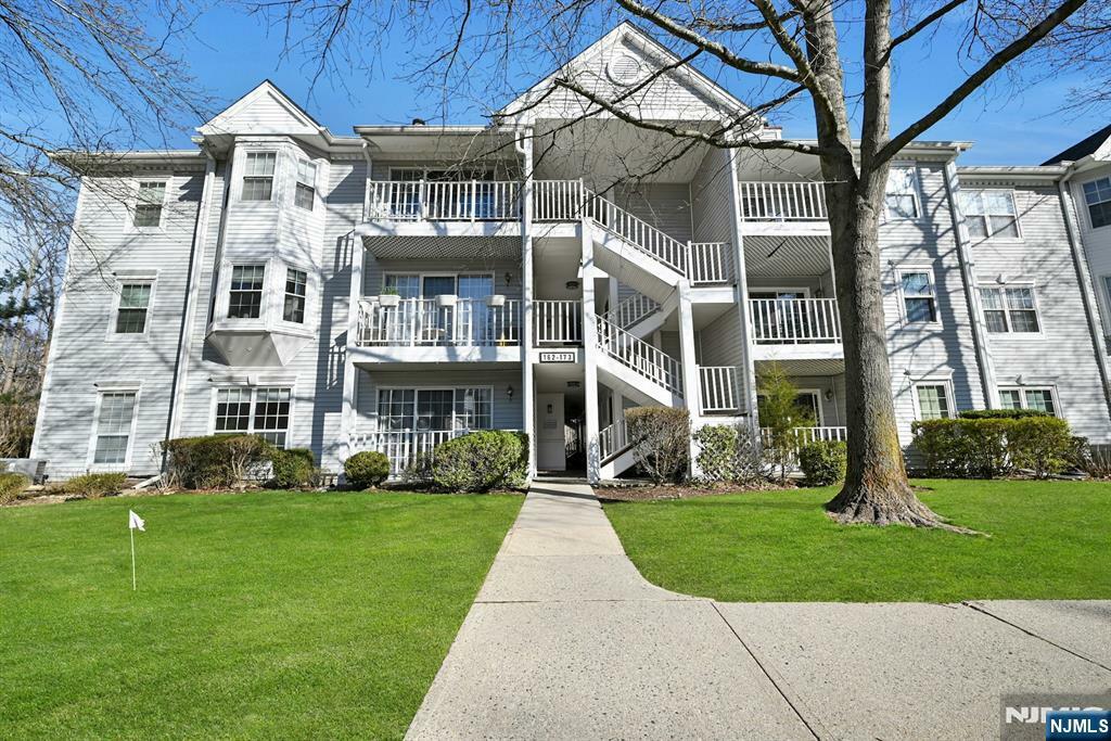 171 Linden Street  Mahwah NJ 07430 photo