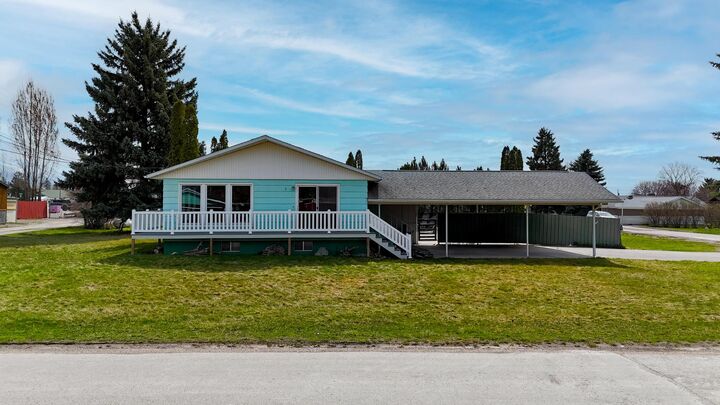 Property Photo:  25 Eisenhower Street SW  MT 59864 