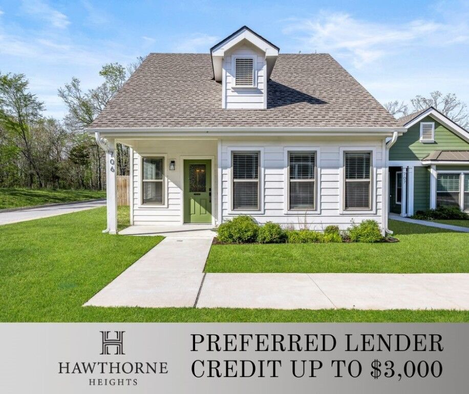 Property Photo:  706 NE Heights Lane  AR 72712 