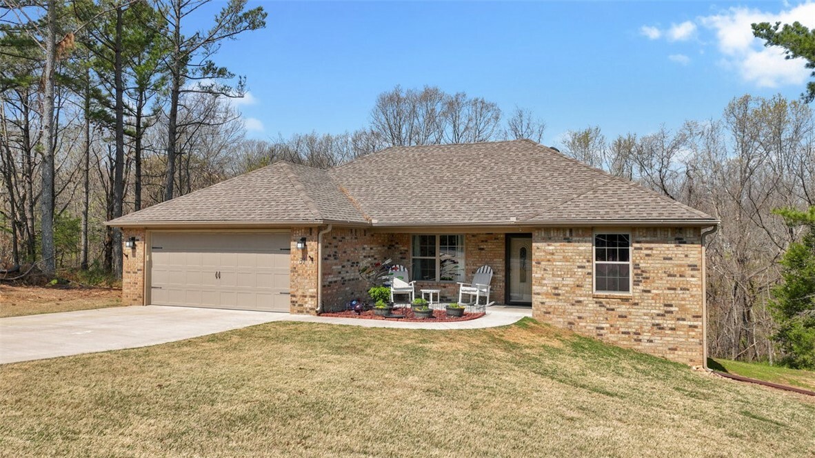 Property Photo: 31 Stirling Lane AR 72715