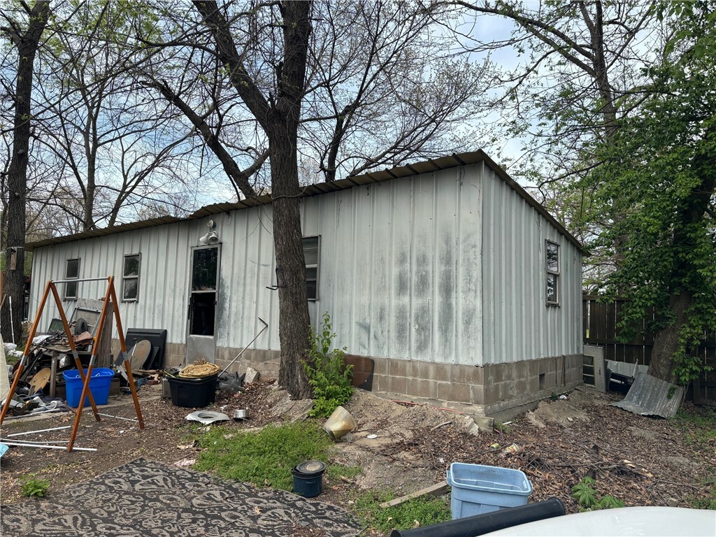 Property Photo: 3148 N 48 Street AR 72762