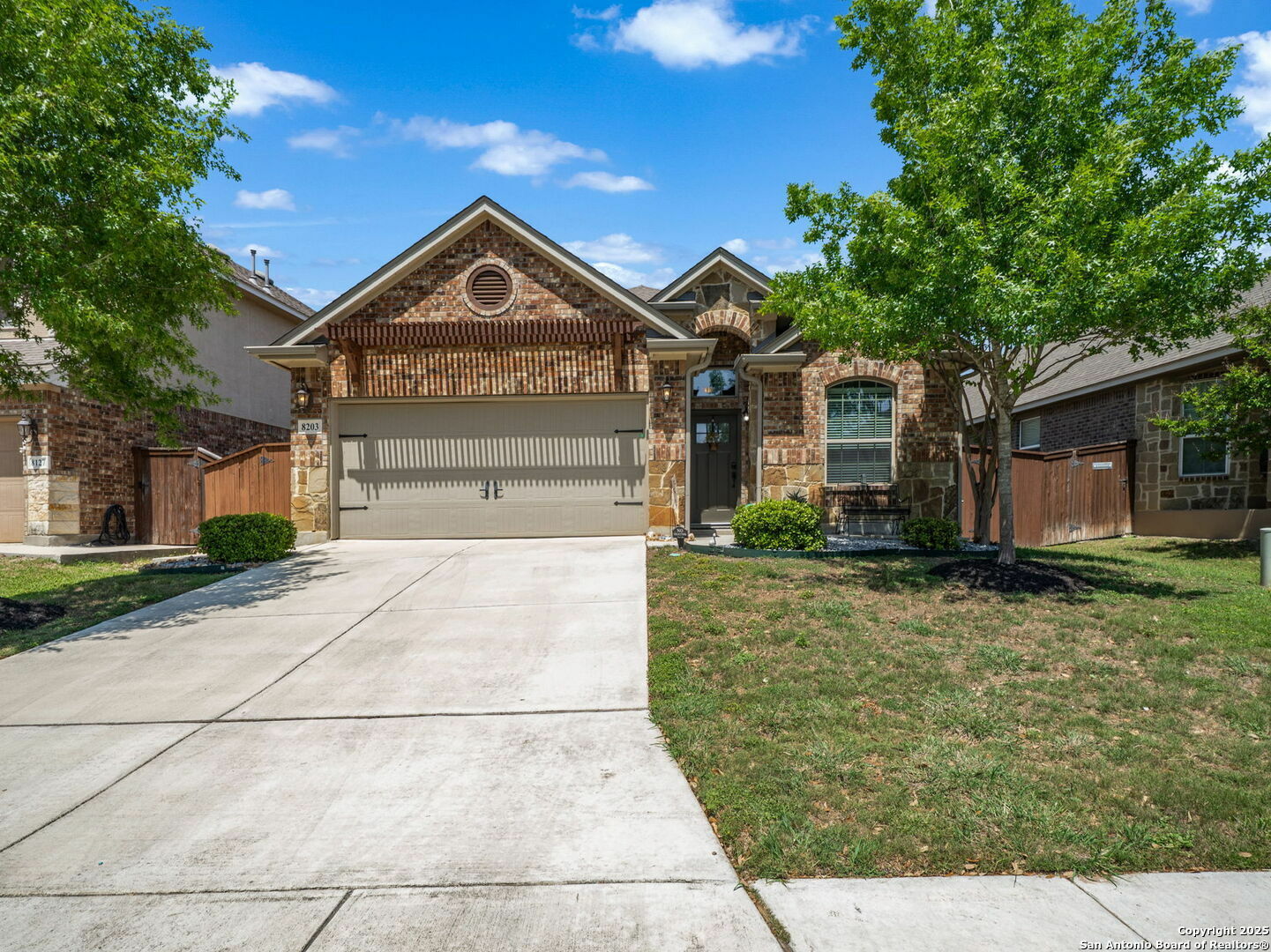 Property Photo: 8203 Gentry Creek TX 78254