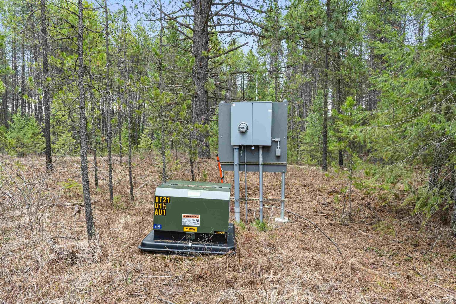 Property Photo:  1901 Pines Rd  WA 99156 