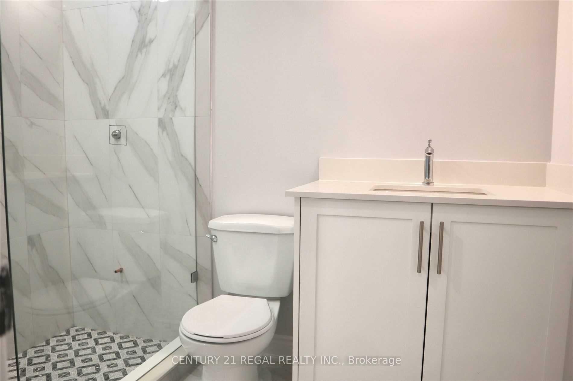 Property Photo: 121 Appleyard Avenue ON L4H 4N3