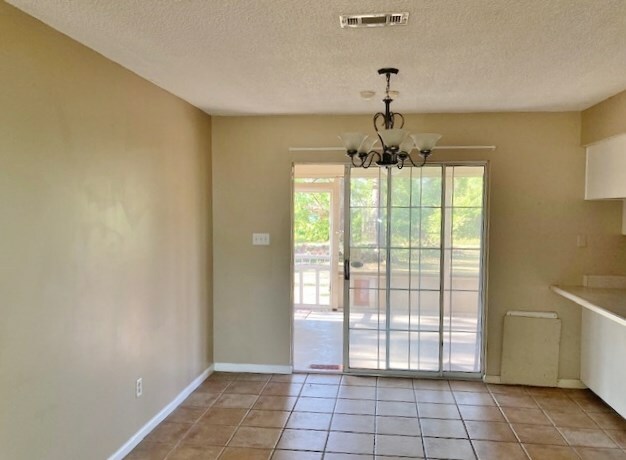 Property Photo: 3832 Honeysuckle Dr. GA 31605