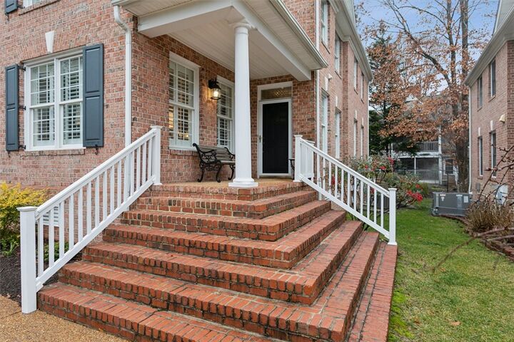 Property Photo:  180 Exmoor Court  VA 23185 