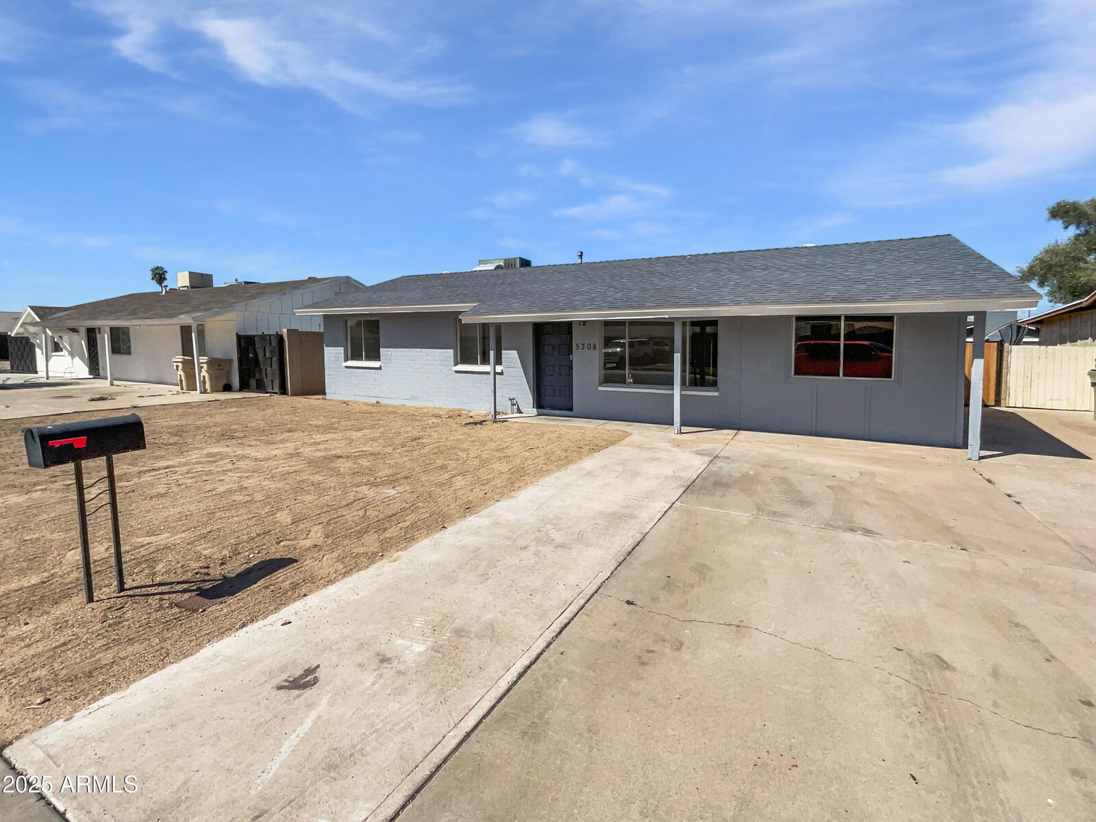 Property Photo:  5308 N 77th Drive  AZ 85303 