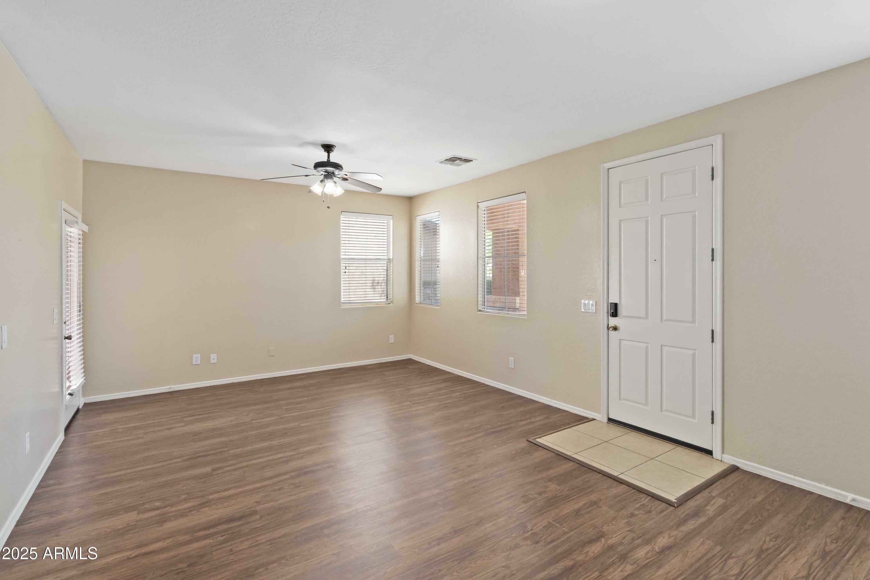 Property Photo: 10 N 88th Avenue AZ 85353