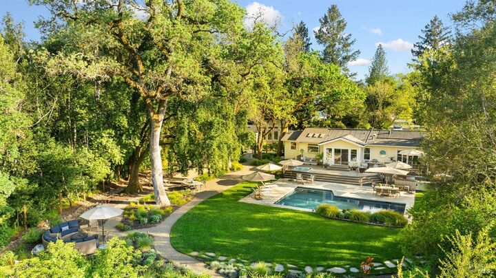 Property Photo: 114 Riddle Road CA 95442
