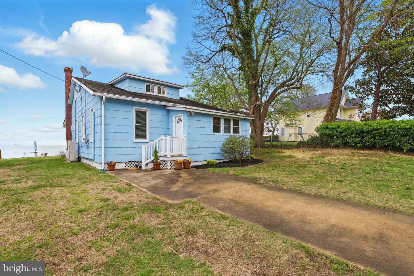 305 Bay Front Drive  Pasadena MD 21122 photo