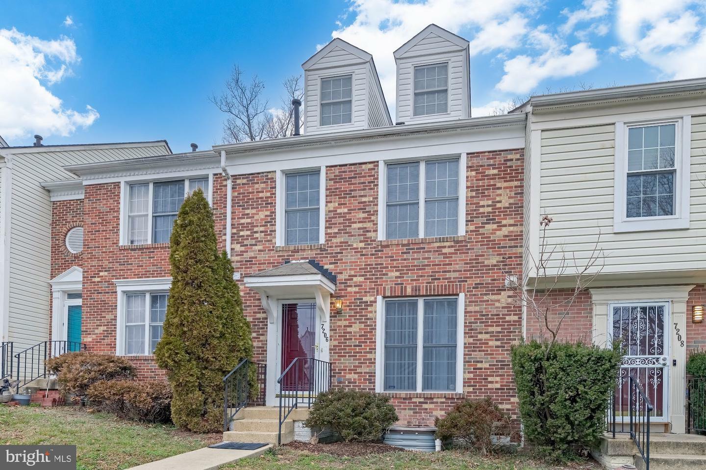 Property Photo: 7206 Goblet Court MD 20735