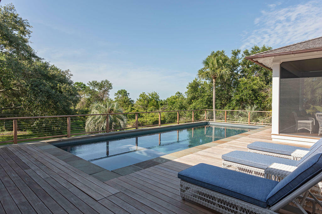 Property Photo: 2407 Atlantic Avenue SC 29482