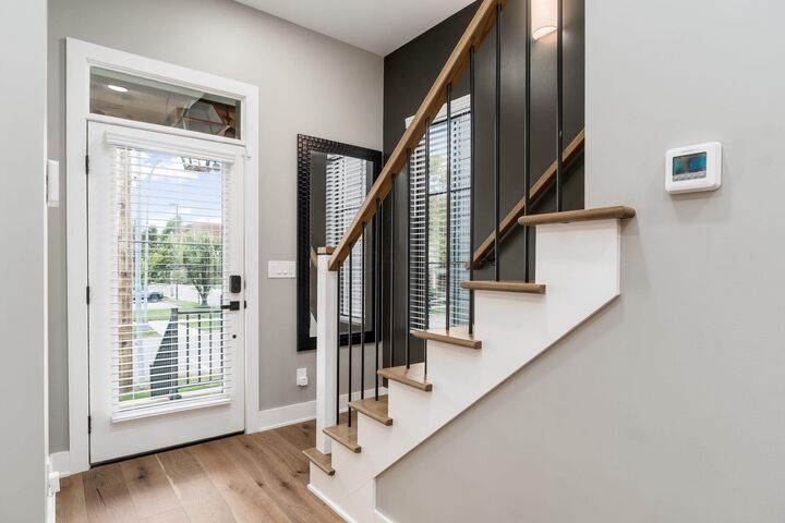 Property Photo: 496 W 1st Avenue OH 43201