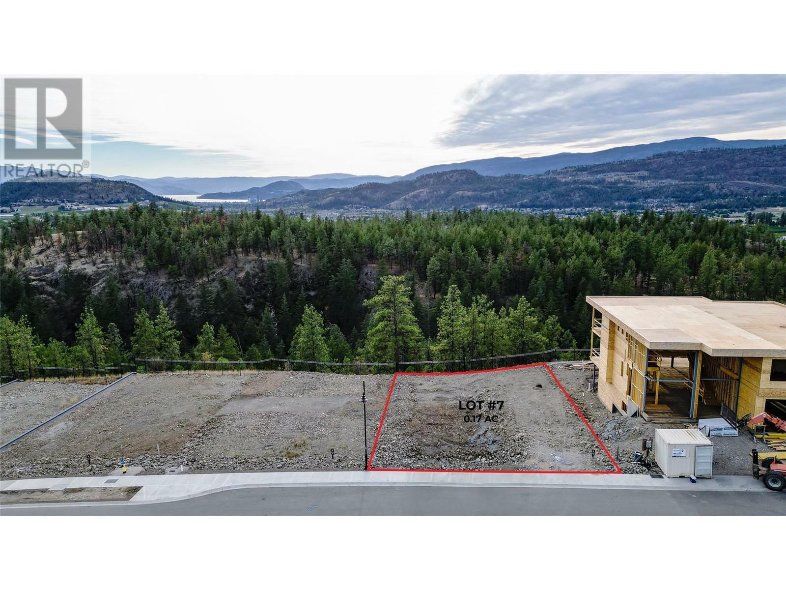 638 Kingswood Terrace  Kelowna BC V1V 0J2 photo
