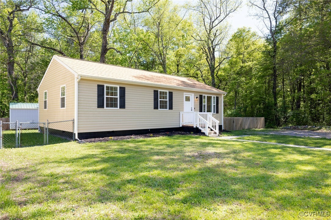 Property Photo: 20711 Willowdale VA 23803