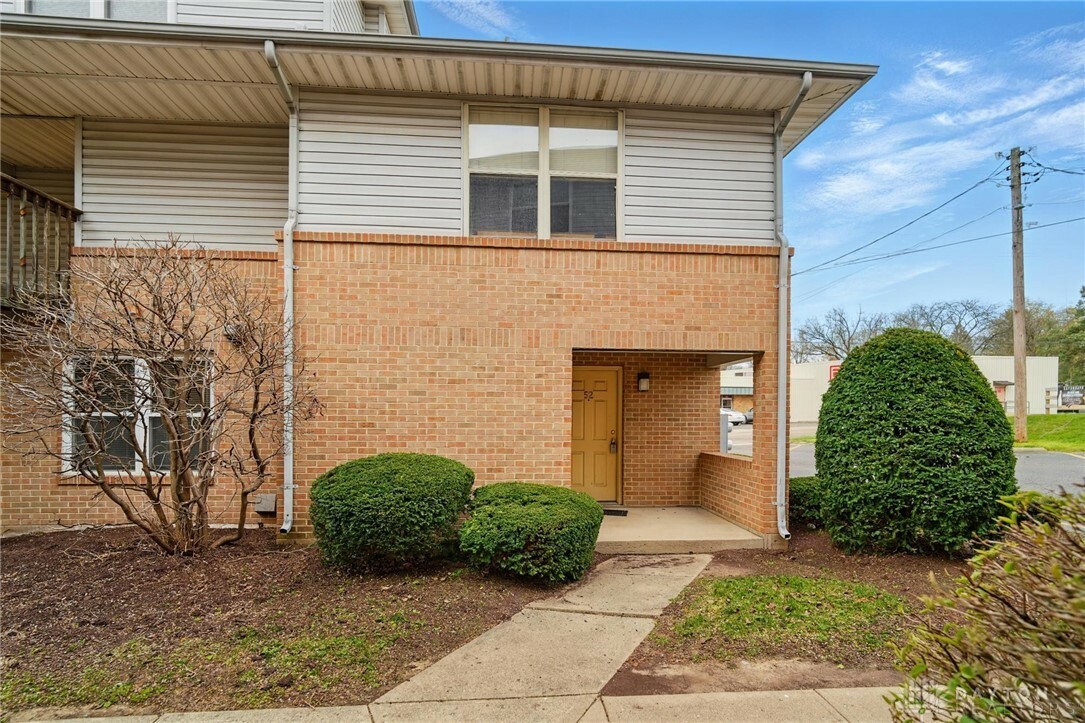 Property Photo:  978 Irving Avenue 52  OH 45419 