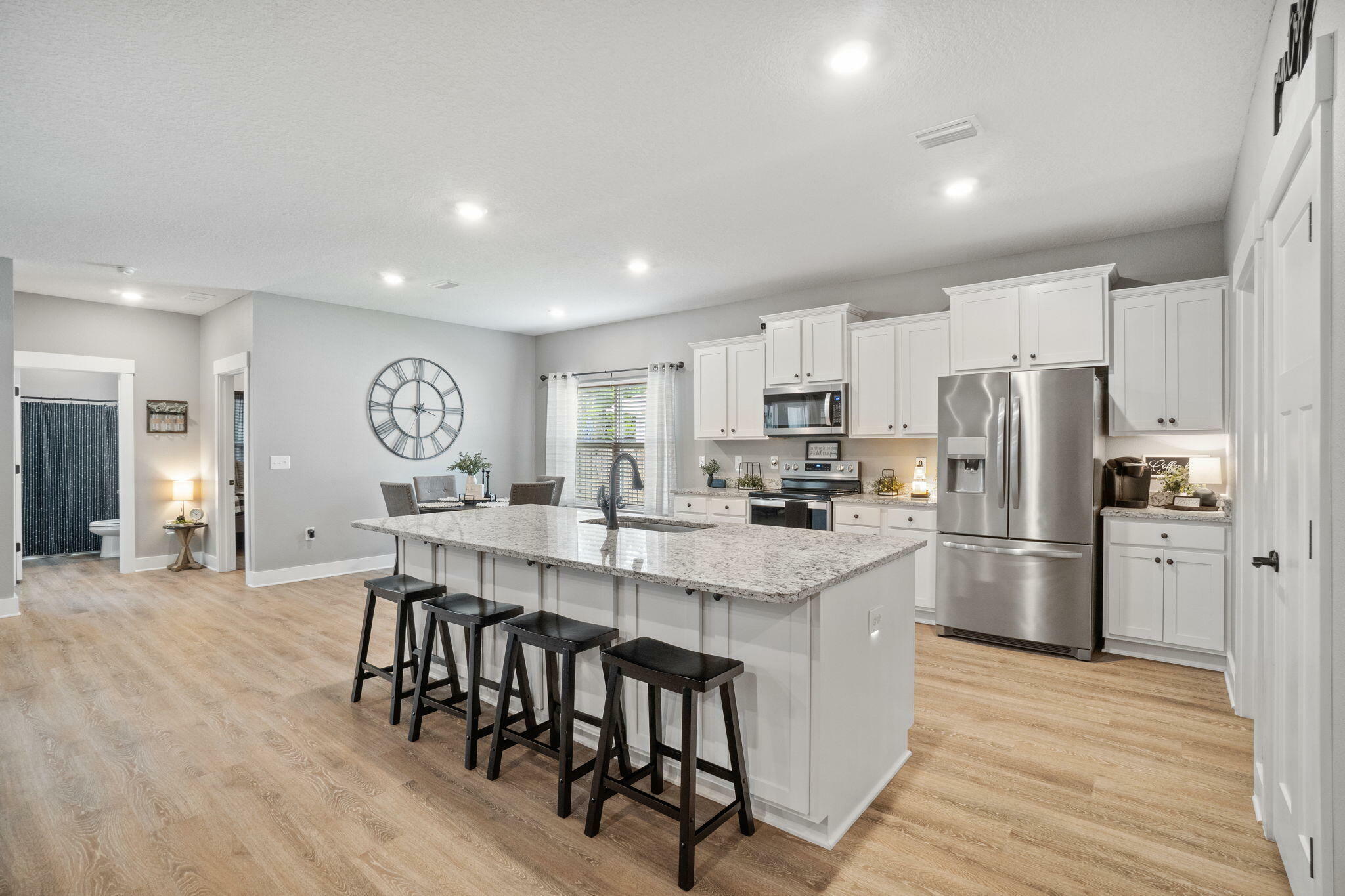 Property Photo: 4466 Water Leaf Cove FL 32563