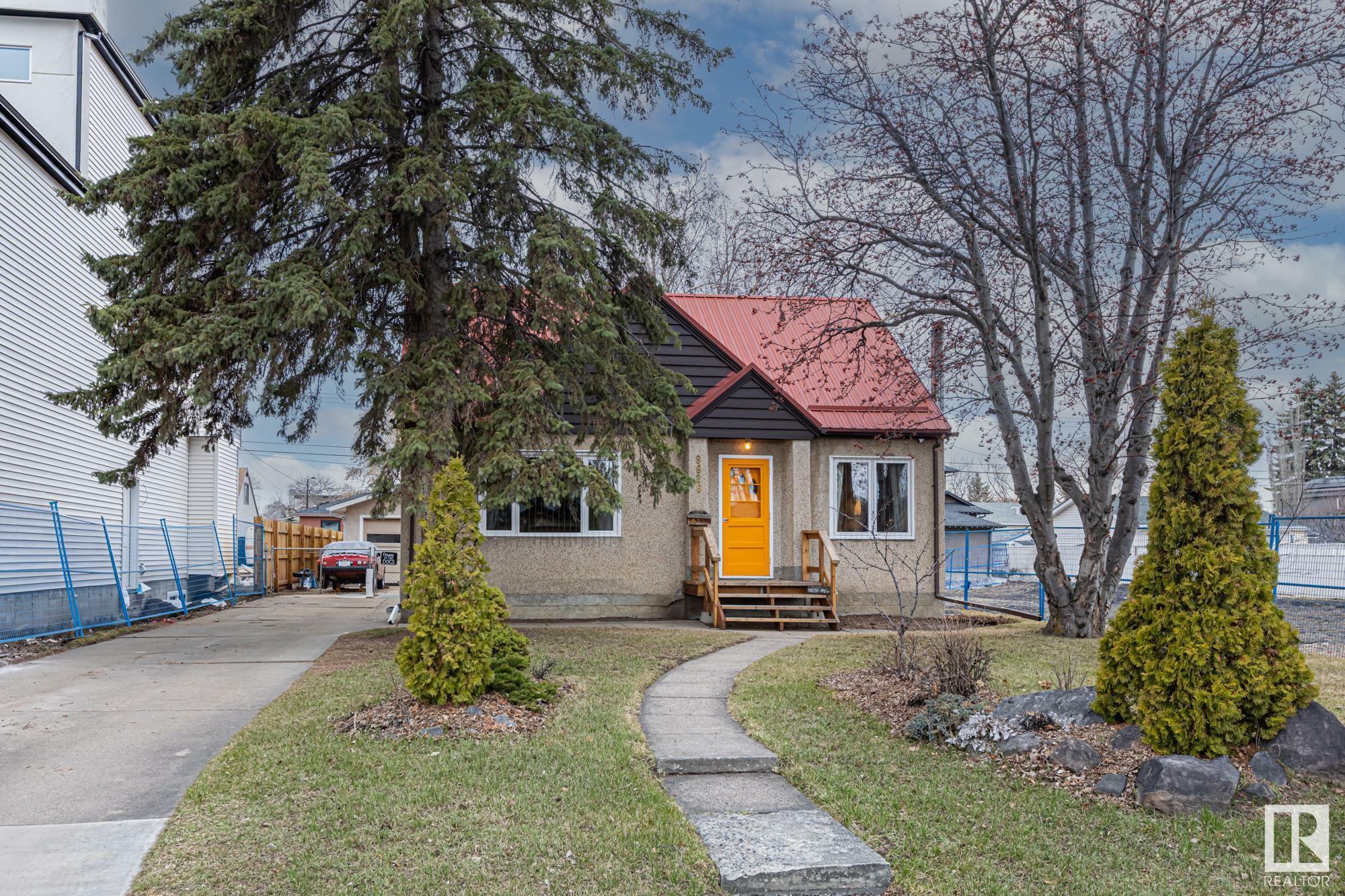 9626 86 Street NW  Edmonton AB T6C 3E9 photo