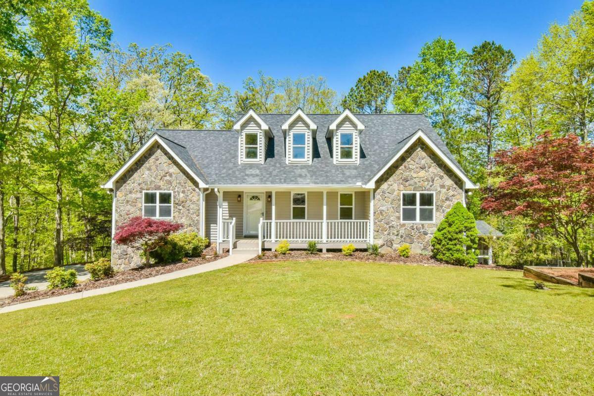 6025 River Oaks Drive  Flowery Branch GA 30542 photo