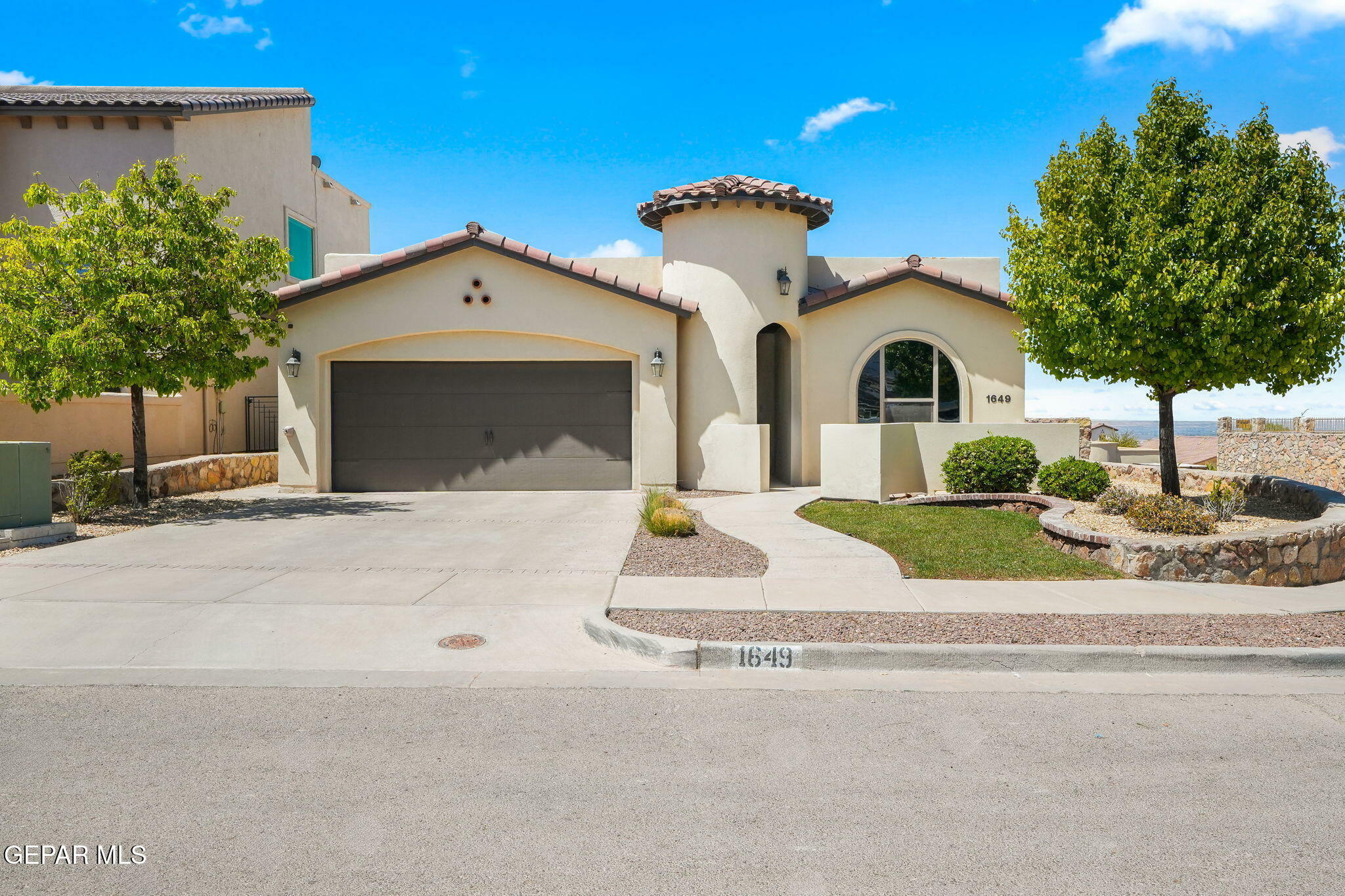 1649 Tonantzin Place  El Paso TX 79911 photo