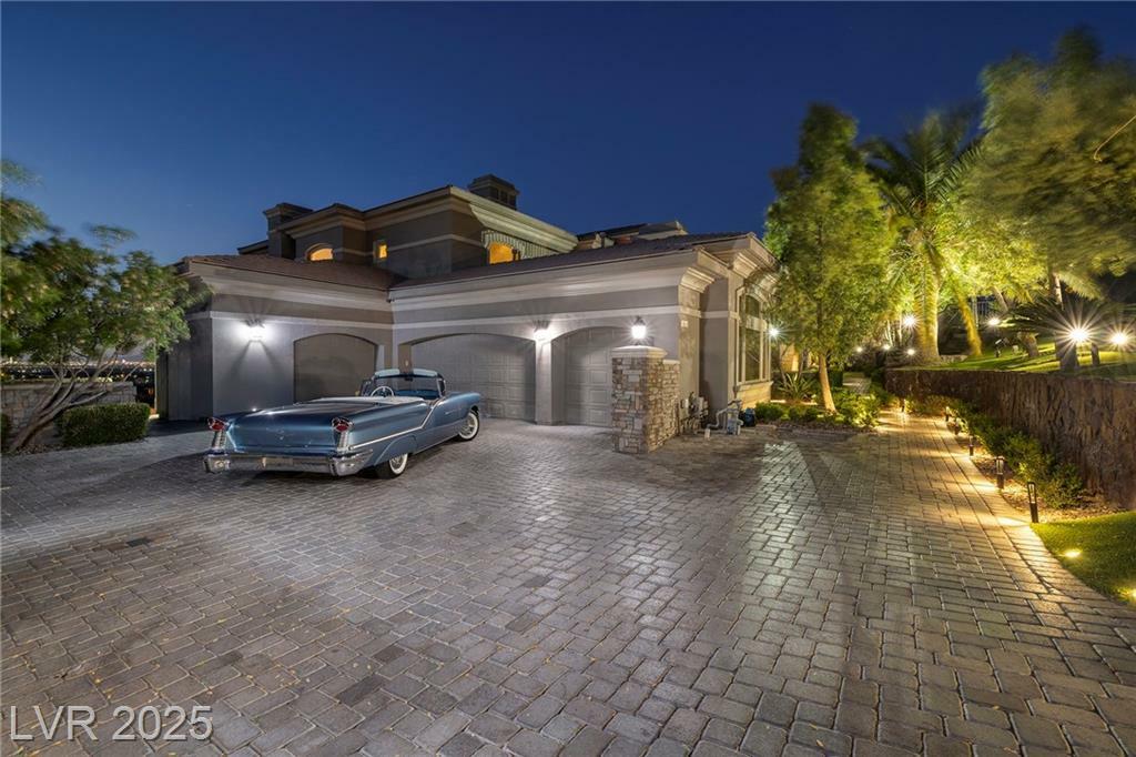 Property Photo: 1520 Macdonald Ranch Drive NV 89012