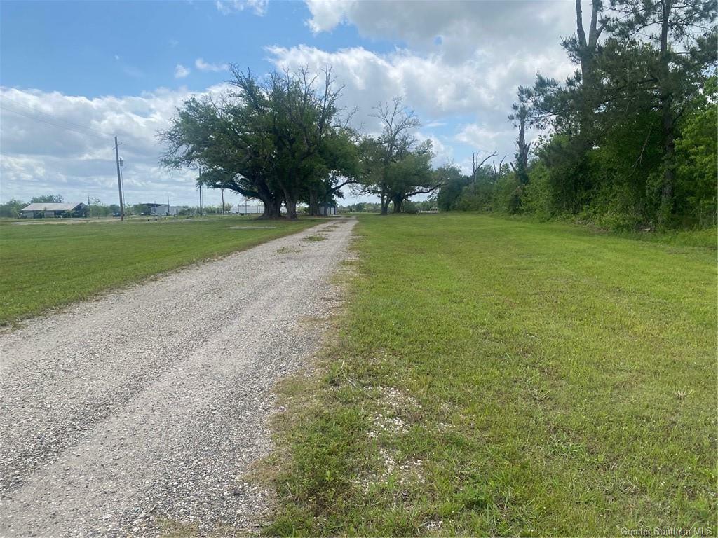 Property Photo:  5103 Highway 90 Highway W  LA 70668 