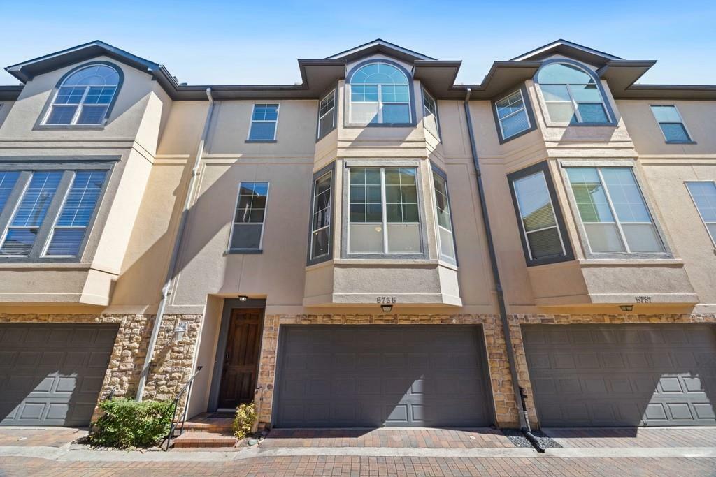 Property Photo: 5735 Kansas Street TX 77007