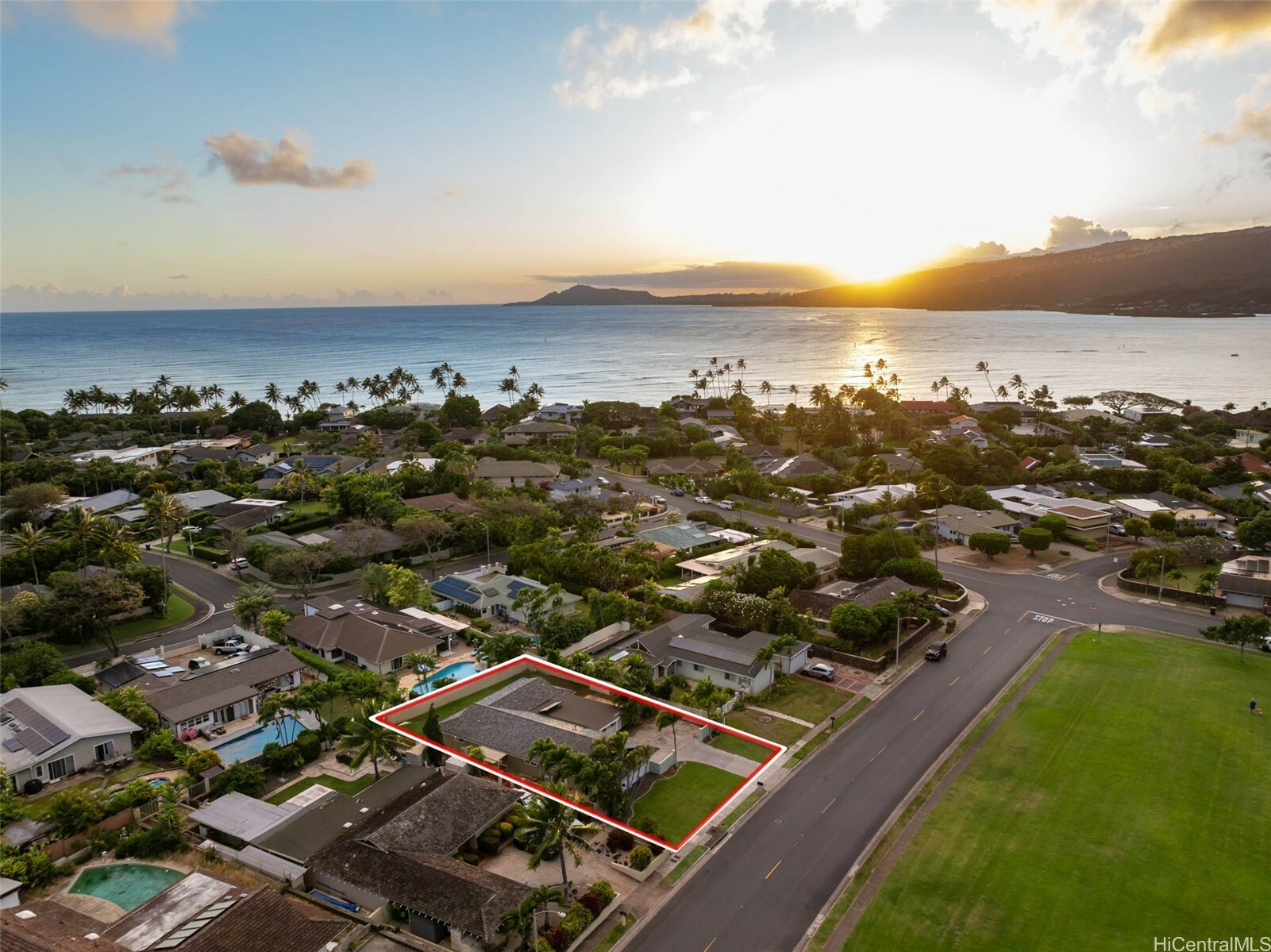 Property Photo: 464 Poipu Drive HI 96825