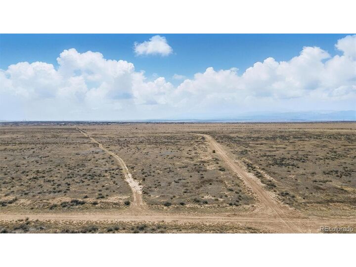 Property Photo:  924 N Fort Amity Dr  CO 81007 