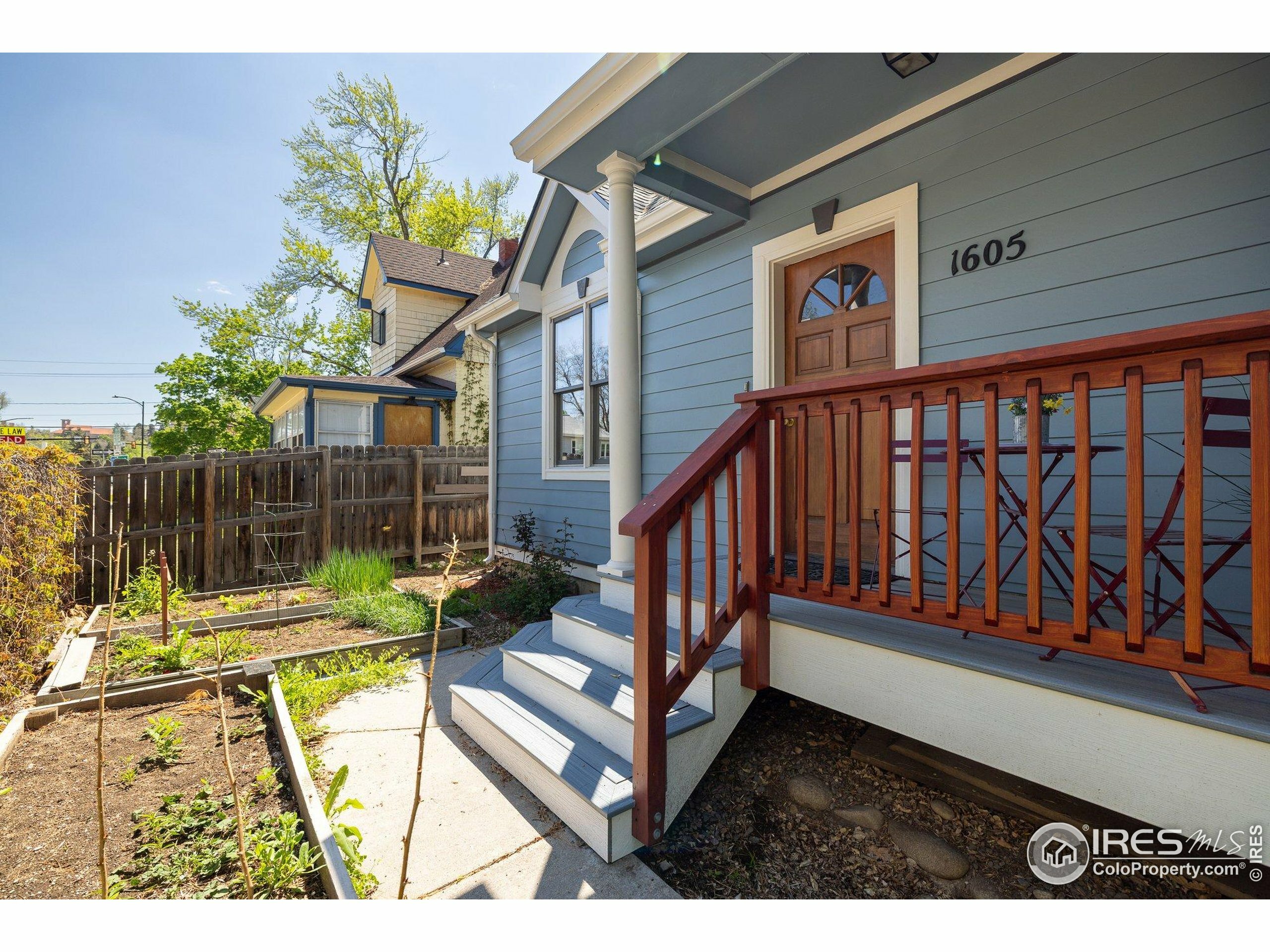 Property Photo: 1605 17th St CO 80302