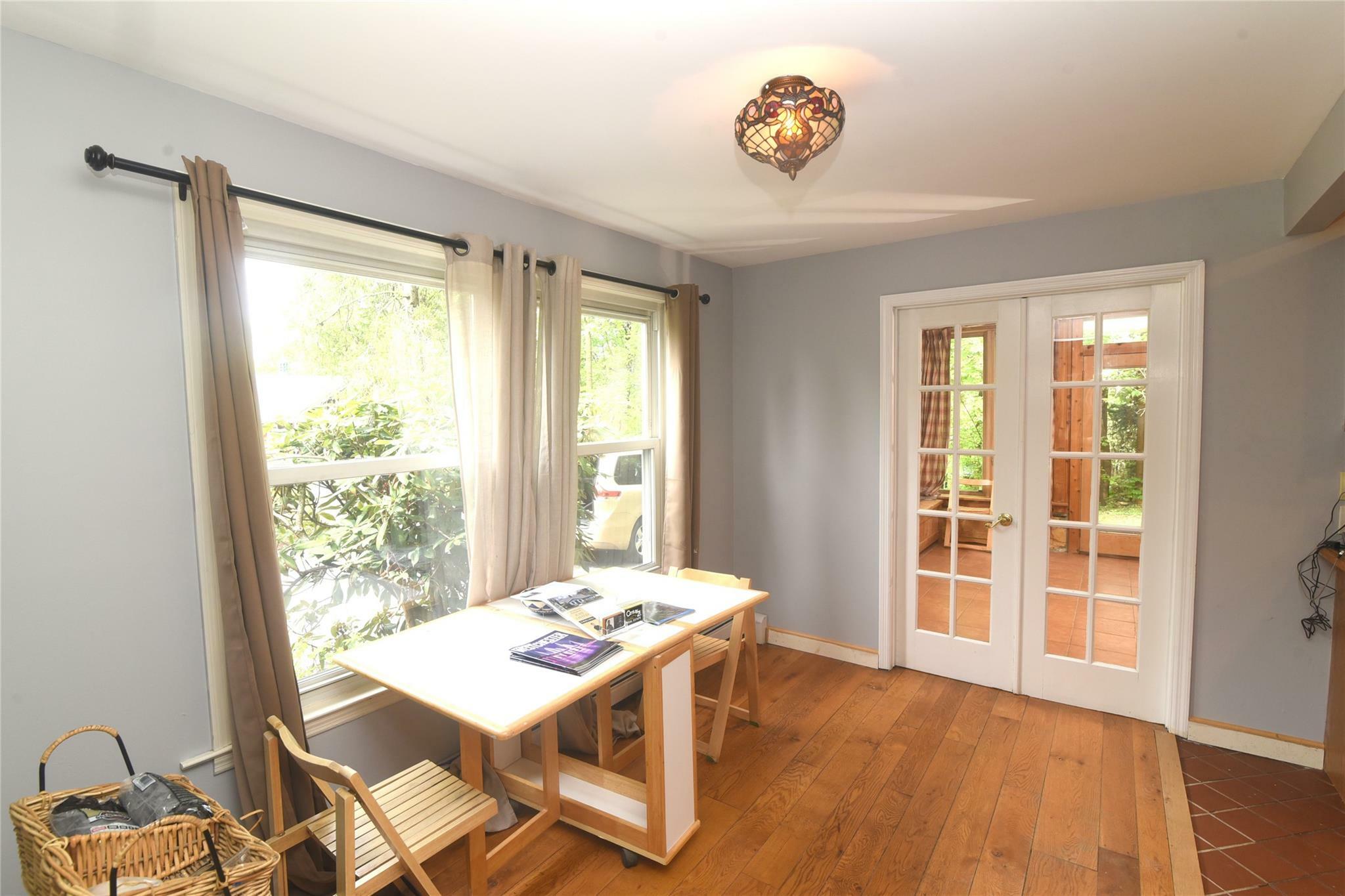 Property Photo:  31 Woodland Road  NY 10541 