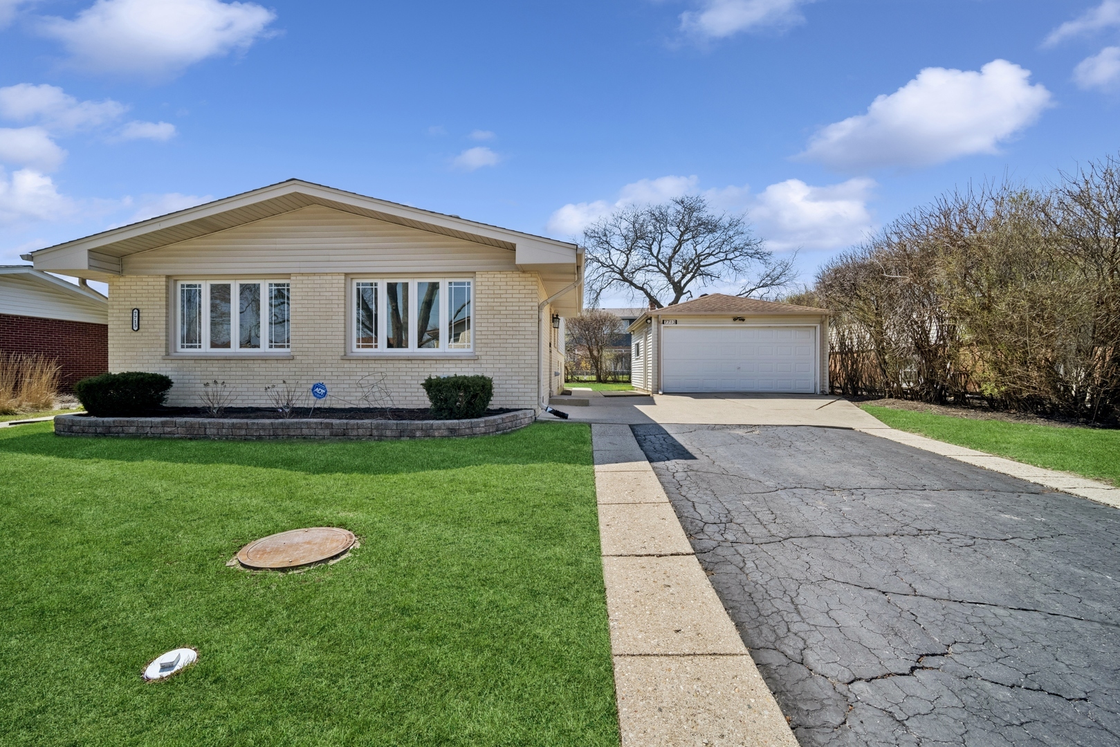 7713 Church Street  Morton Grove IL 60053 photo