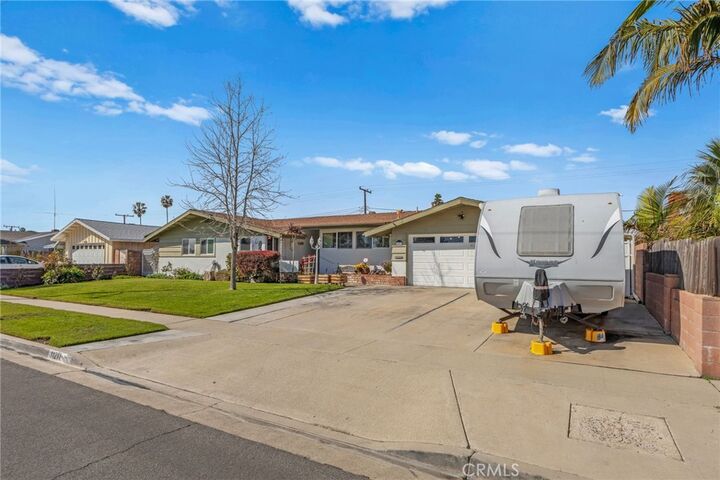 Property Photo: 11211 Palmwood Drive CA 92840